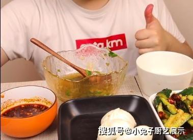 小思妹吃八宝粥爆料视频,八宝粥背后的秘密,吃出健康与美味 第3张 小思妹吃八宝粥爆料视频,八宝粥背后的秘密,吃出健康与美味 第3张